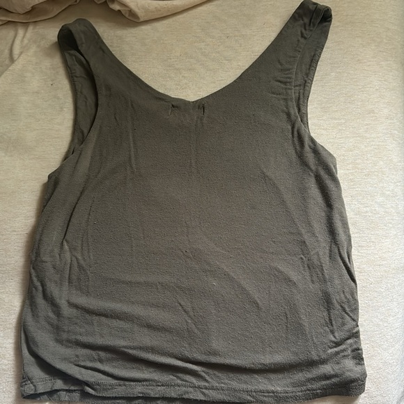 Originality Shirt size Small - Picture 3 of 3